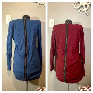 Set of zipper back sweaters